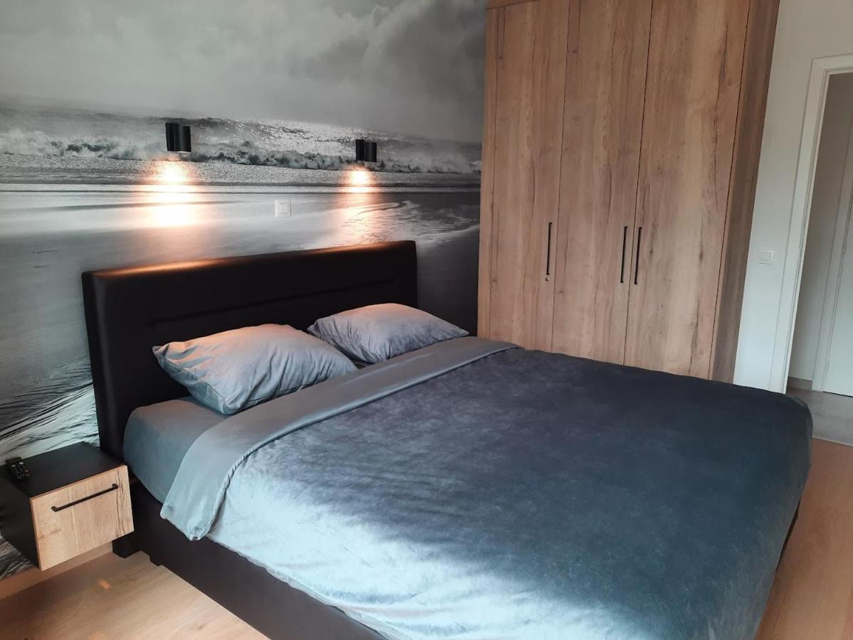 Lichtrijk En Comfortabel Hoekappartement Met Gratis Parking En Zeer Centraal Gelegen - Comme Chez Soi Oostende Dış mekan fotoğraf