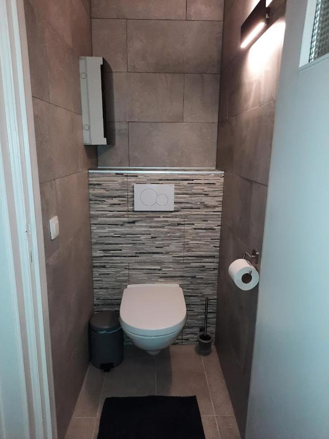 Lichtrijk En Comfortabel Hoekappartement Met Gratis Parking En Zeer Centraal Gelegen - Comme Chez Soi Oostende Dış mekan fotoğraf