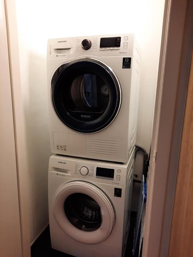 Lichtrijk En Comfortabel Hoekappartement Met Gratis Parking En Zeer Centraal Gelegen - Comme Chez Soi Oostende Dış mekan fotoğraf